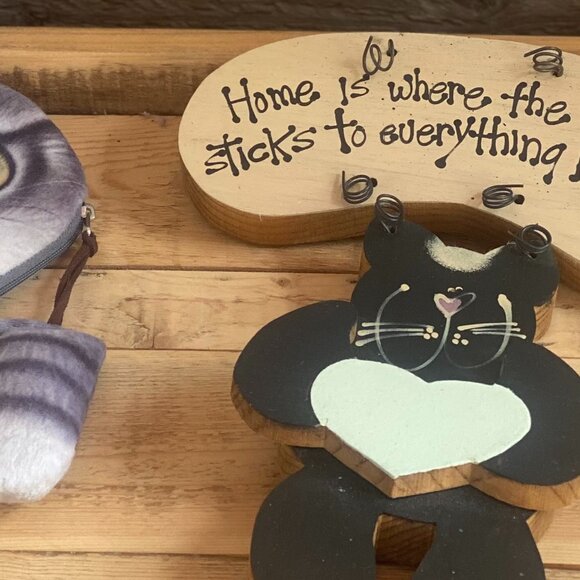 44-(2fer) In PURSEuit Of PussyCats - Picture 2 of 11